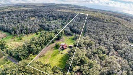 Hawaiʻi Horse & Ranch Retreat: 10.25 Acres with 3BR Home - image 3