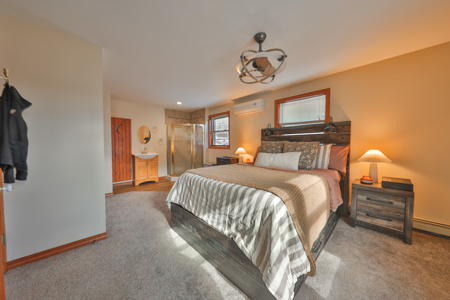 Dead-End Road 14-Acre Valley Estate with Dual Living Quarters - image 22