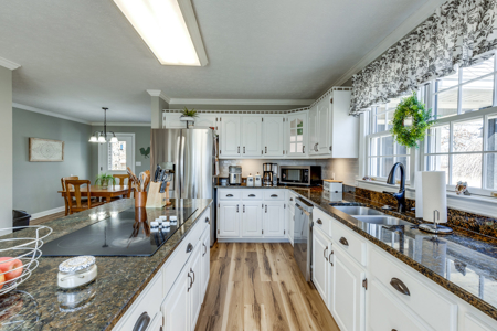 Country Home for Sale in Lewis County, Tennessee - image 13