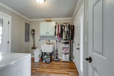 Country Home for Sale in Lewis County, Tennessee - image 42