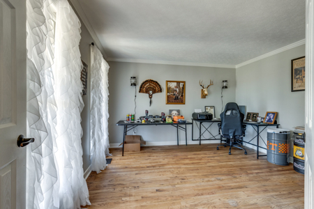 Country Home for Sale in Lewis County, Tennessee - image 17