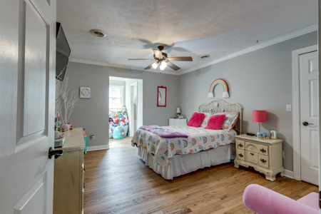 Country Home for Sale in Lewis County, Tennessee - image 27