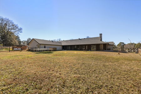 House with land for sale Hallsville ISD - image 38
