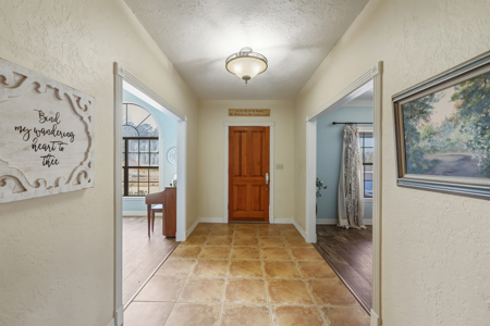 House with land for sale Hallsville ISD - image 7