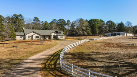 House with land for sale Hallsville ISD - image 3