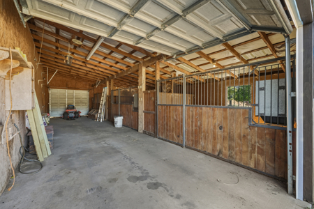 House with land for sale Hallsville ISD - image 45