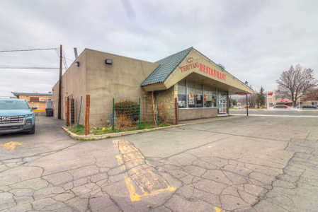 Turnkey Restaurant & Business For Sale in Yakima, WA - image 3