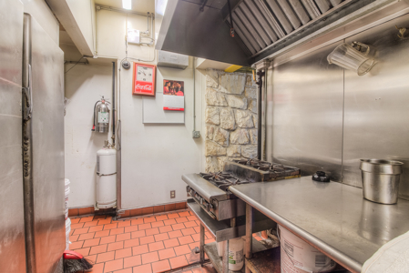 Turnkey Restaurant & Business For Sale in Yakima, WA - image 28