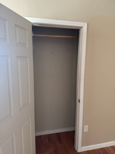 Solid 3-bedroom home in Harper — hard to find, easy to own. - image 33