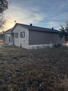 Solid 3-bedroom home in Harper — hard to find, easy to own. - image 6