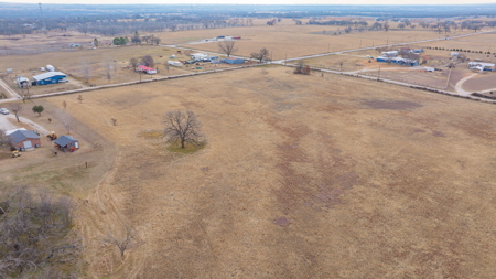 Amazing 5+ Acre-Unrestricted Land in Millsap Texas - image 15