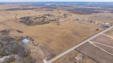 Amazing 5+ Acre-Unrestricted Land in Millsap Texas - image 6