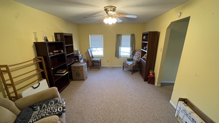 1.5 Story Home In Central Bethany, MO - image 27