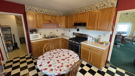 1.5 Story Home In Central Bethany, MO - image 21