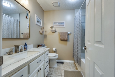 Country Home for Sale in Maury County, Tennessee - image 17