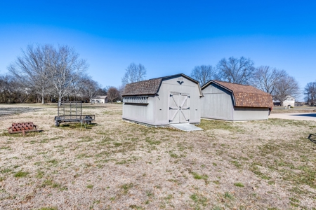 Country Home for Sale in Maury County, Tennessee - image 39