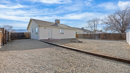 Spacious 3-Bedroom Home with RV Parking, Privacy Fence - image 18