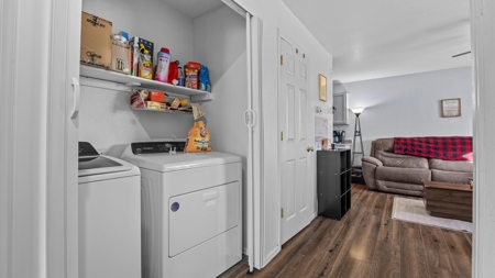 Spacious 3-Bedroom Home with RV Parking, Privacy Fence - image 17