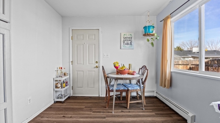 Spacious 3-Bedroom Home with RV Parking, Privacy Fence - image 6