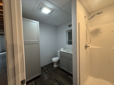 Large Home in Quiet Neighborhood in Bethany, MO - image 22