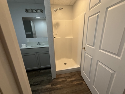 Large Home in Quiet Neighborhood in Bethany, MO - image 26