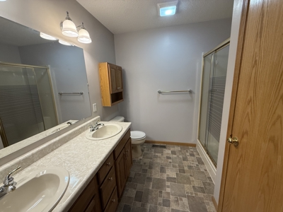 Large Home in Quiet Neighborhood in Bethany, MO - image 15