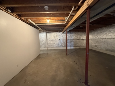 Large Home in Quiet Neighborhood in Bethany, MO - image 28