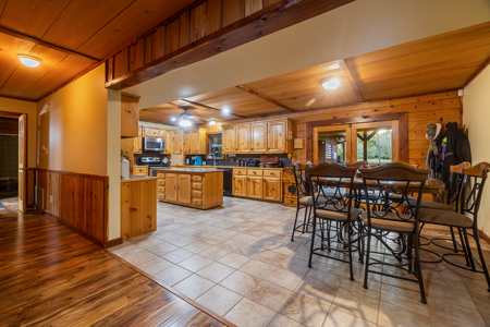 East Texas Ranch with Log Home and Timberland - image 20