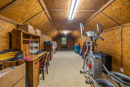 East Texas Ranch with Log Home and Timberland - image 29
