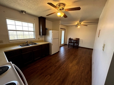 Country Home and Barn on 104 Acres Near Linn Missouri - image 28