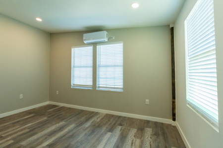 Country Comfort Meets Opportunity on 4.55 Fully Fenced Acres with - image 9