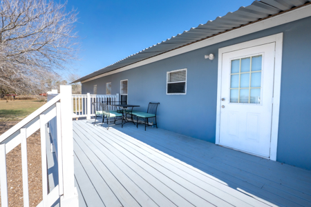 Country Comfort Meets Opportunity on 4.55 Fully Fenced Acres with - image 35