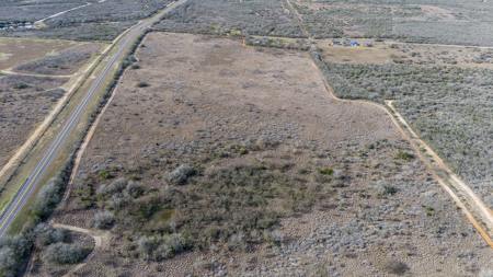 51.6 Acres of Prime Live Oak County Ranch Land - image 29