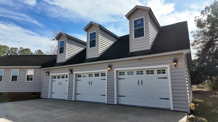 Beautiful Historic Home Located Near Wallace, NC - image 4