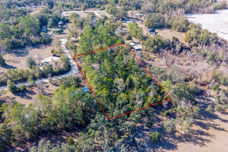 Handyman Special 1.84-Acre Investment Opportunity in Live Oak, FL - image 32