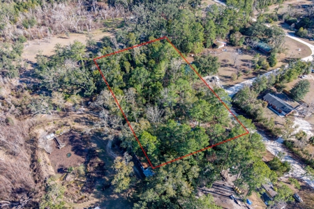 Handyman Special 1.84-Acre Investment Opportunity in Live Oak, FL - image 15