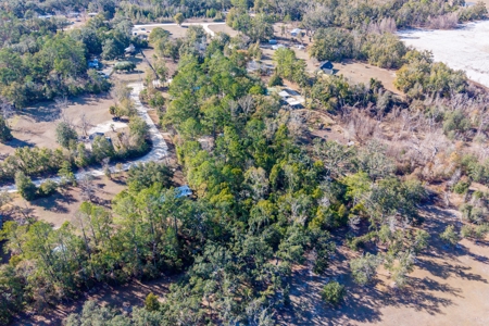 Handyman Special 1.84-Acre Investment Opportunity in Live Oak, FL - image 33