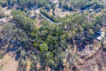 Handyman Special 1.84-Acre Investment Opportunity in Live Oak, FL - image 23