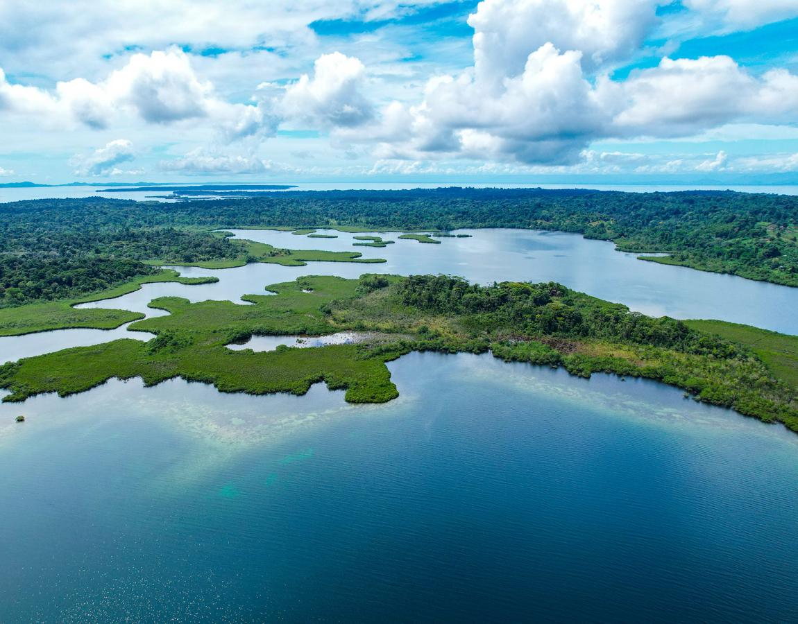 Private Caribbean Island — 42 Acres, Bocas del Toro - 13
