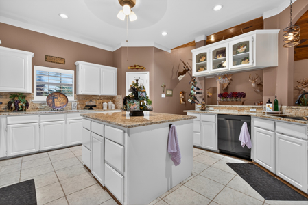 Heather Ridge Beauty | 1 Acre | Saltwater Pool - image 30