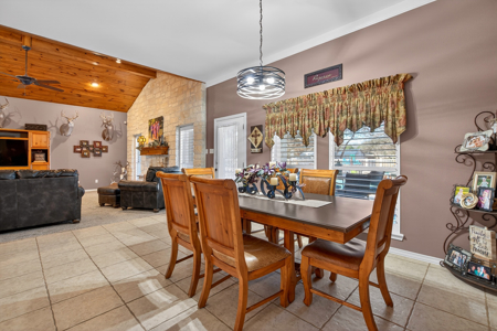 Heather Ridge Beauty | 1 Acre | Saltwater Pool - image 25