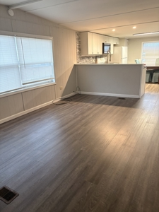 Great Investment Property or Starer Home - image 6