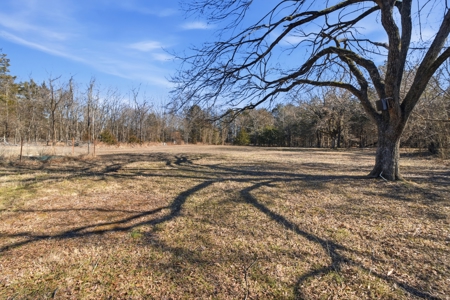 Lake View Home on 7.5 Acres Near Bull Shoals Lake - Pontiac, MO - image 23
