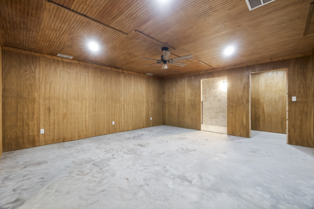 Texas Hunting Ranch with Barndominium Shop for Sale - image 16
