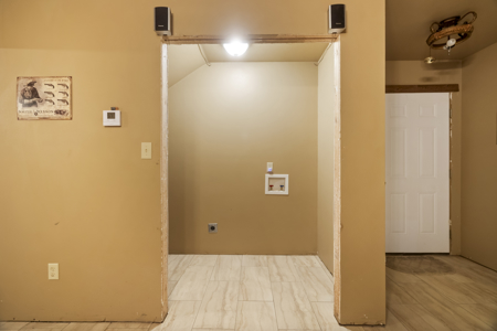 Texas Hunting Ranch with Barndominium Shop for Sale - image 7