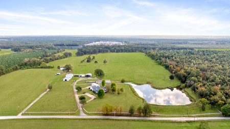 Premier Ranch For Sale New Boston Texas - image 8