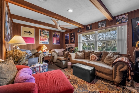 Million Dollar Views of Hilltop Lakes and an 18-hole Golf Course - image 29