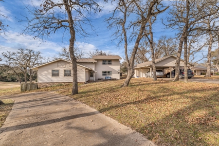 Million Dollar Views of Hilltop Lakes and an 18-hole Golf Course - image 1