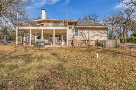 Million Dollar Views of Hilltop Lakes and an 18-hole Golf Course - image 34