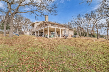 Million Dollar Views of Hilltop Lakes and an 18-hole Golf Course - image 35